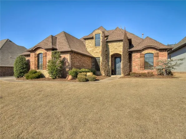 2801 Bison Dr, Edmond, OK 73013