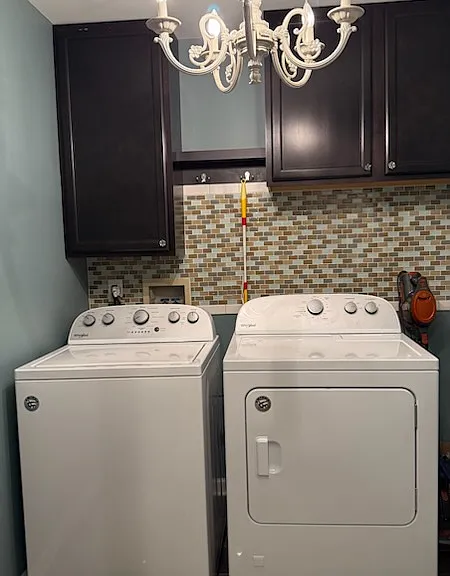 15018 Story Ct — Photo 36