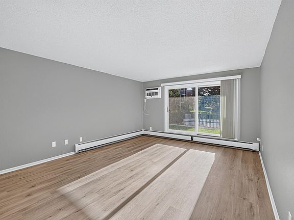 5th image of 3155 Coachman Rd APT 204