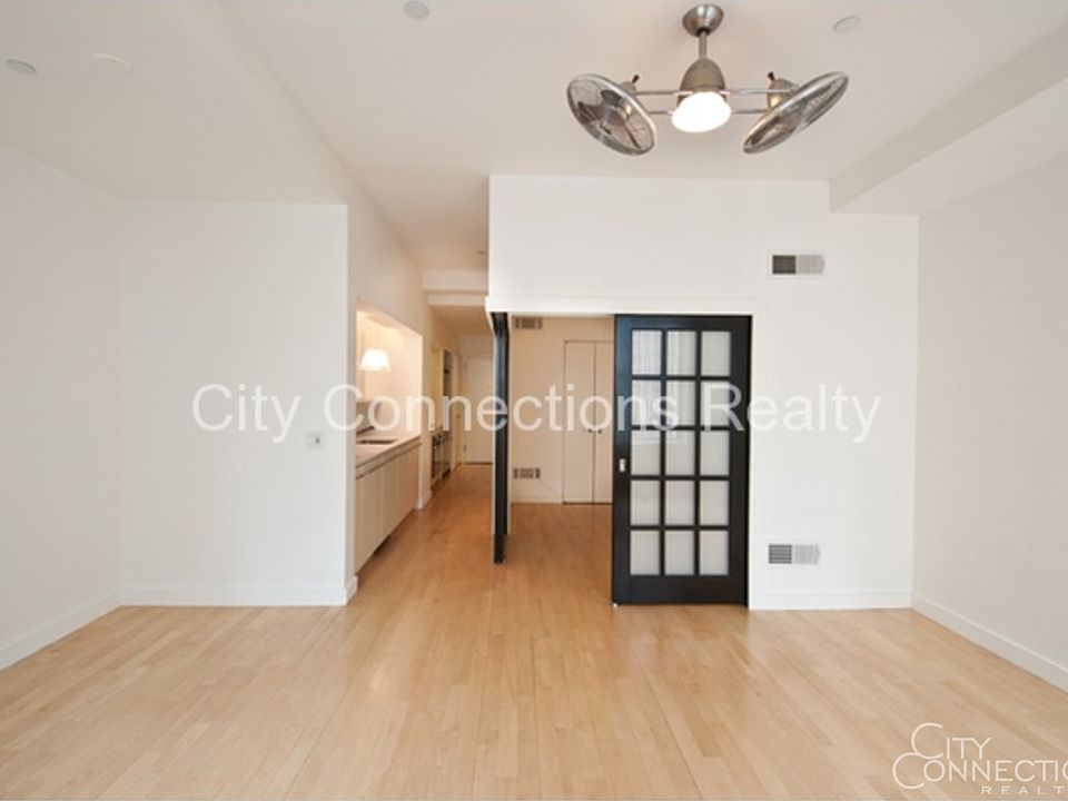 1st image of 15 Broad St APT 1608