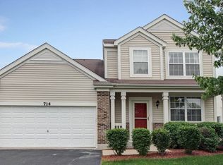 714 Silver Fox Dr, Joliet, IL 60431