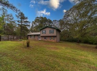 155 Hutcheson Ferry Rd, Whitesburg, GA 30185