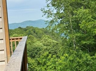 156 Hanging Rock Villas APT 222, Seven Devils, NC 28604