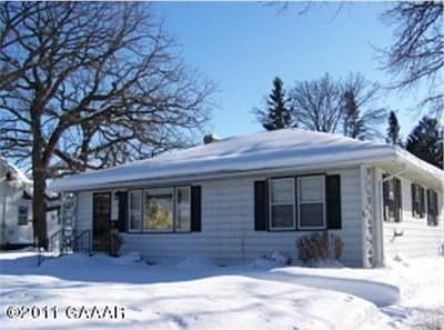 2nd image of 518 6th Ave E