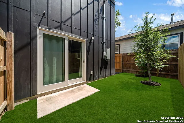 1104 S Gevers St — Photo 19