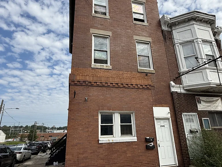 1945 W Hunting Park Ave — Photo 9