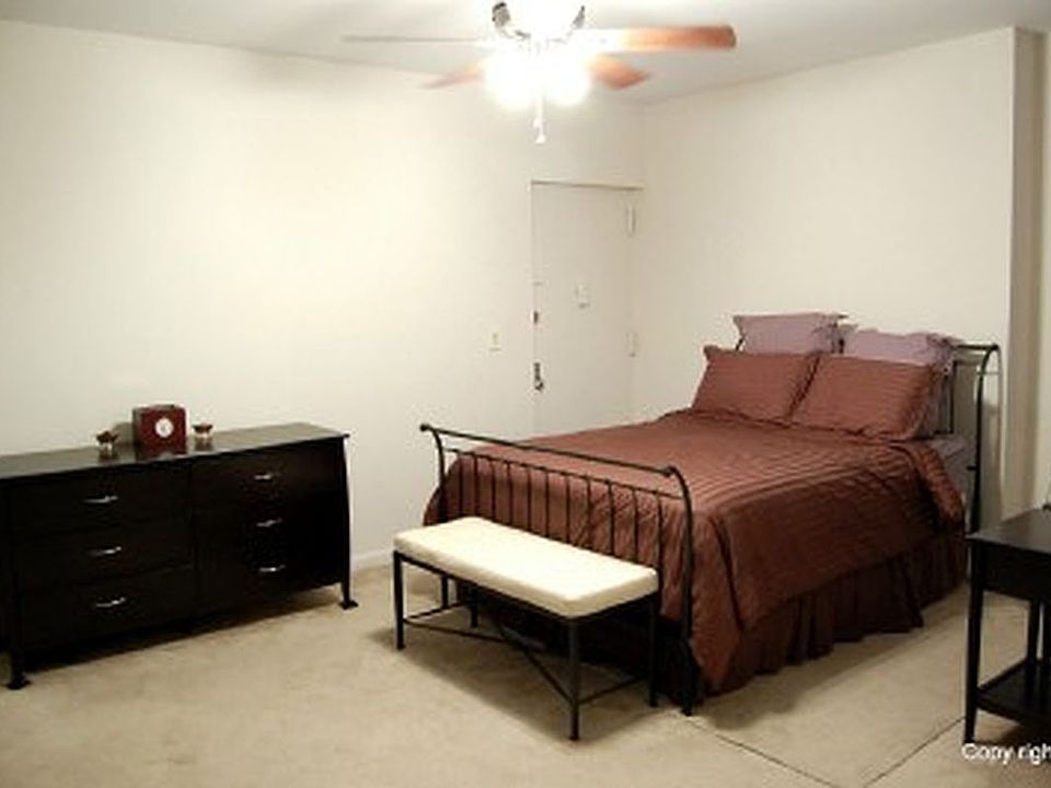 2nd image of 2611 8th Ave Unit 2C