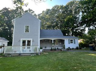 37 Henri St, Somerset, MA 02726
