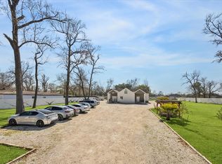 781 Lovers Ln, Houston, TX 77091