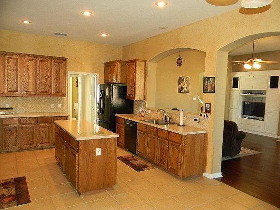 5th image of 1222 Arbuckle Dr