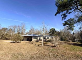 2336 Macedonia Dr., Loris, SC 29569