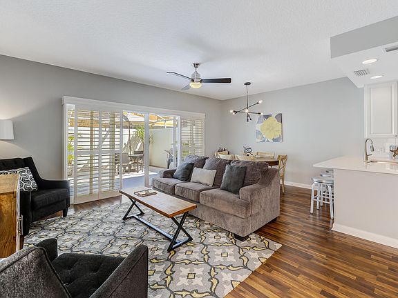 5th image of 65 Laurel Oaks Cir