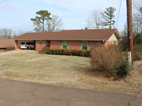 1010 N 9th St, Nashville, AR 71852