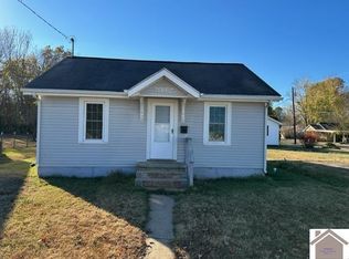 802 Olive St, Benton, KY 42025