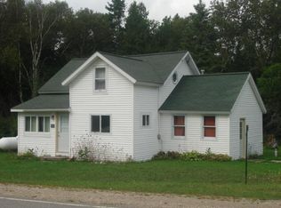 W914 Old Portage Trl, Saint Ignace, MI 49781