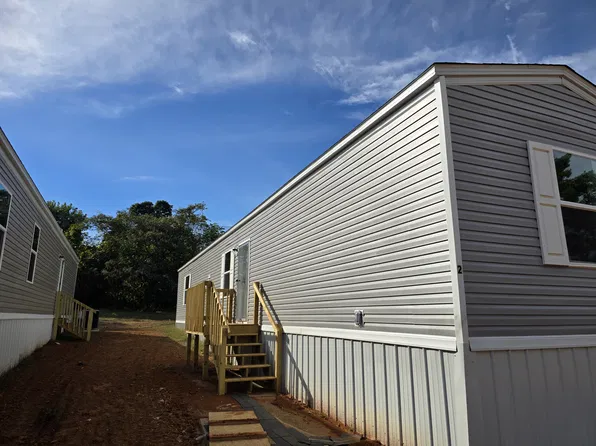 360 Hill St, Radcliff, KY