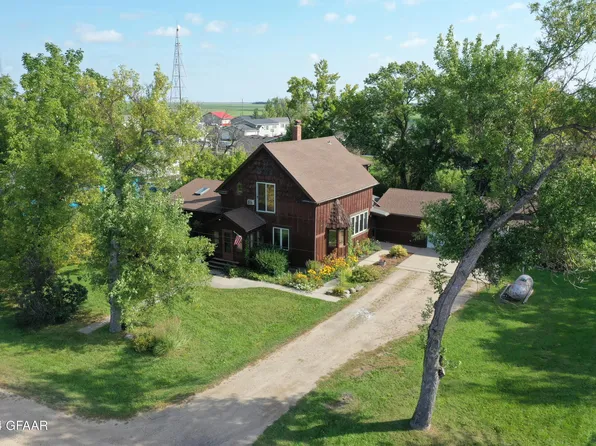 567 Mairs Ave, Gardner, ND 58036