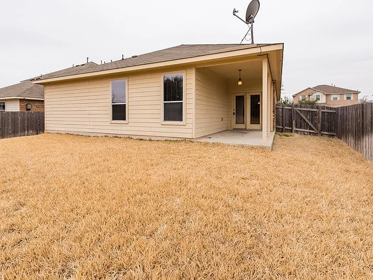 913 Brighton Pl — Photo 28
