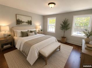 128 Boyden Ave #B, Maplewood, NJ 07040