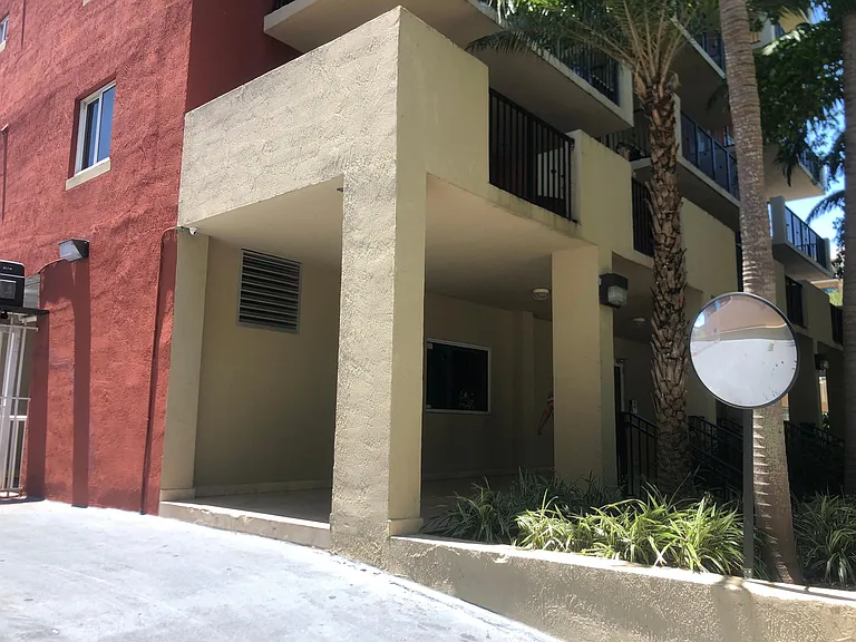 3410 Coral Way #208 — Photo 33
