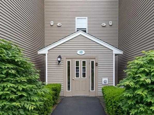 4 Marc Dr APT 4D11, Plymouth, MA 02360