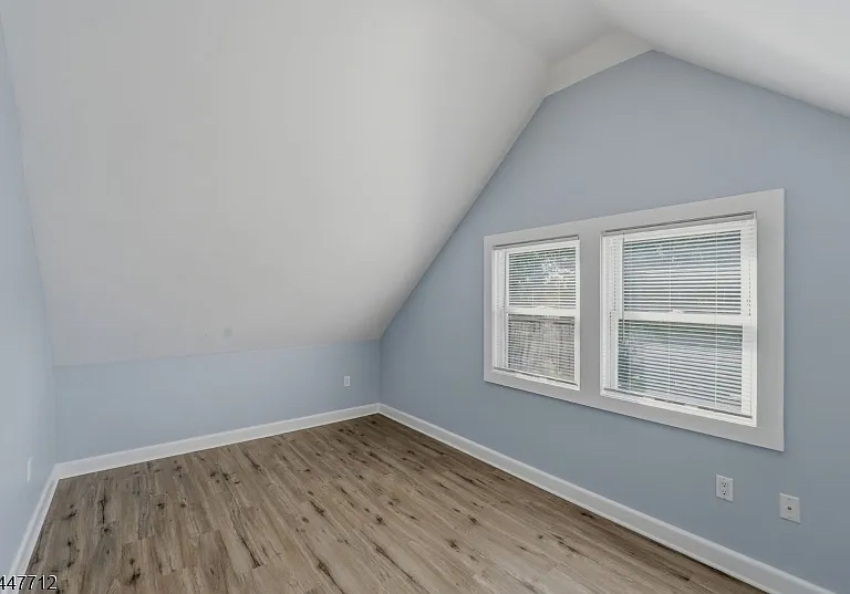 161 Broughton Ave #2 — Photo 16
