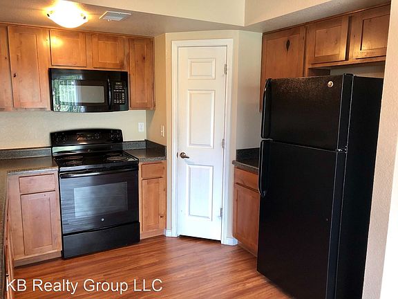 5th image of 1517 NE Erin Ct #7545019