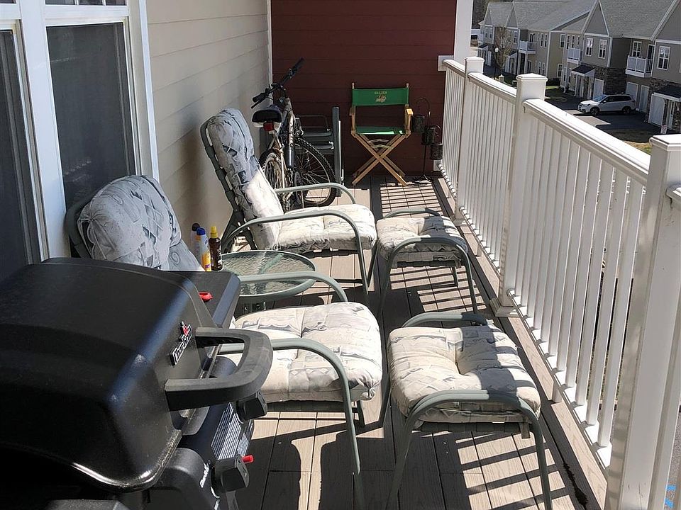 1st image of 60 Weibel Ave #9HP204