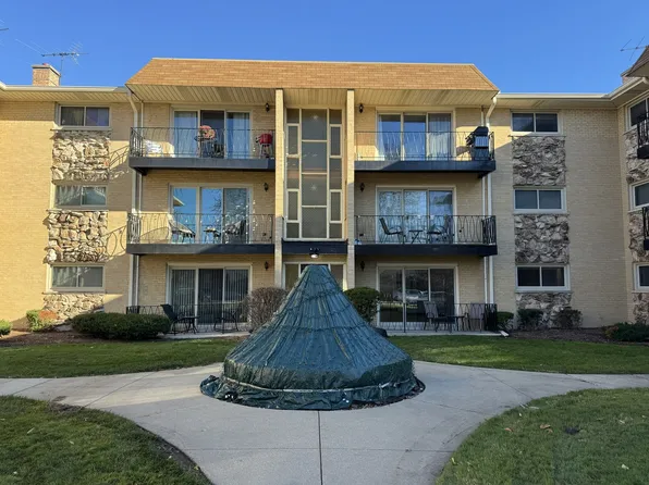 6875 N Northwest Hwy APT 1D, Chicago, IL 60631