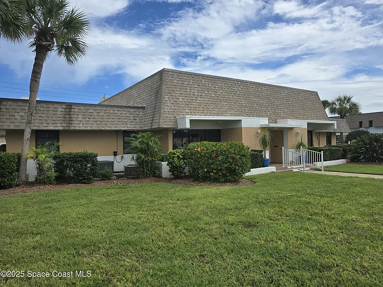 2700 N Highway A1A #16-203 — Photo 37