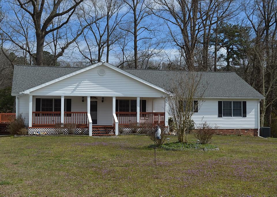1st image of 109 Floral Dr