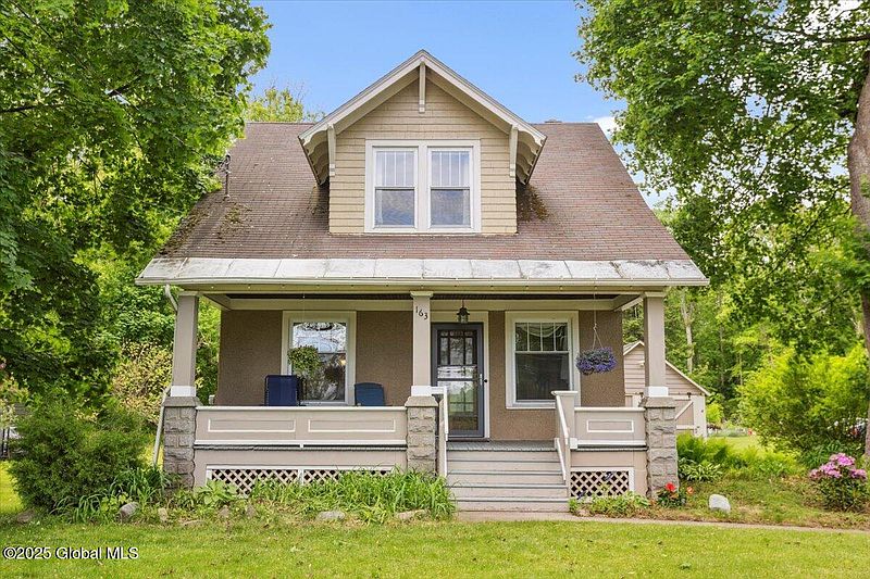 2nd image of 163 Maple Avenue
