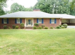 212 Cambridge Dr, Danville, VA 24541