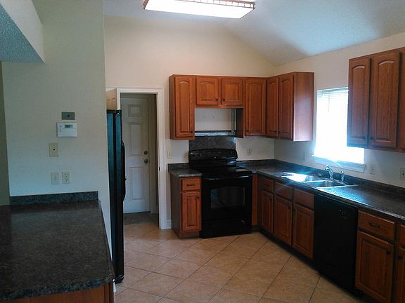 3rd image of 45 Sandpiper Dr