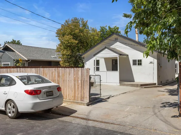 4054 S 43rd St, Sacramento, CA 95820