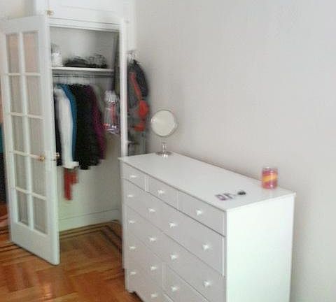 3rd image of 123 E 90th St APT 3C