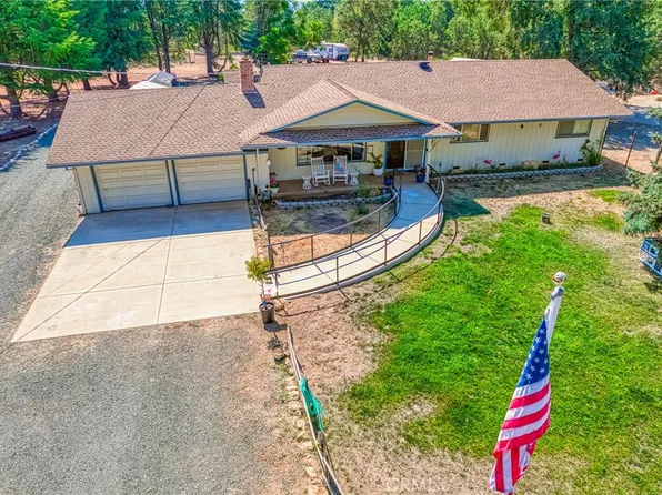 3162 Hill Rd E, Lakeport, CA 95453