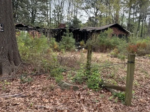 4216 Connor Dr, Ellenwood, GA 30294