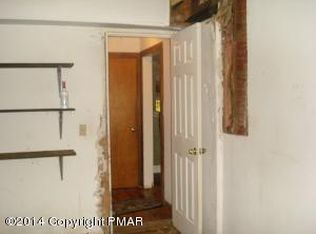 1237 Pocono Heights Rd, Tobyhanna, PA 18466