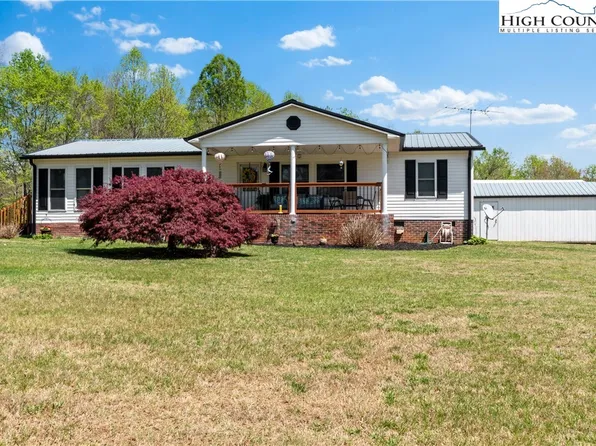 6004 Aaron Lane, Hamptonville, NC 27020