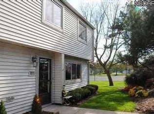 3053 Bay Landing Dr #5, Westlake, OH 44145