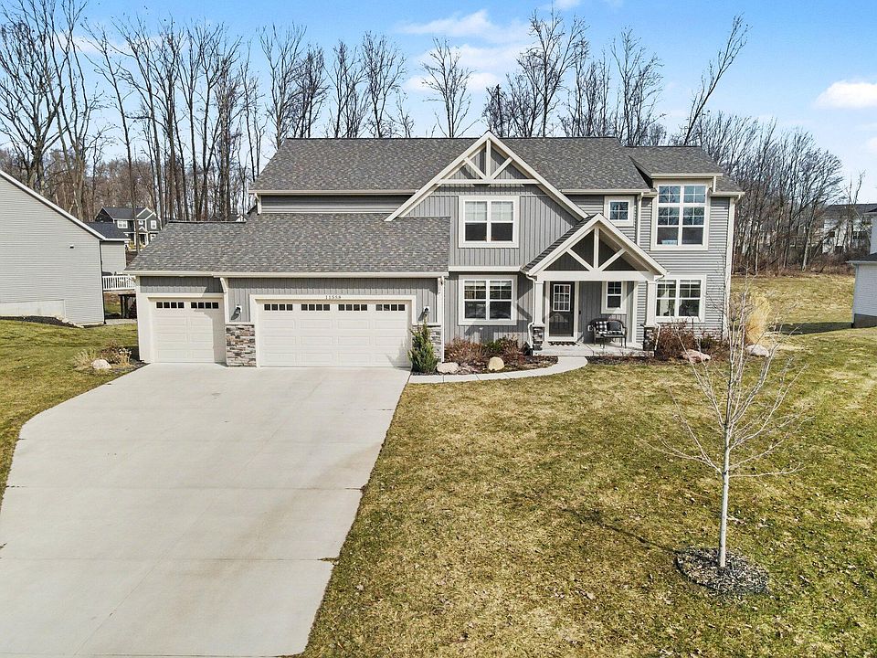 1st image of 11558 Sessions Woods Dr W