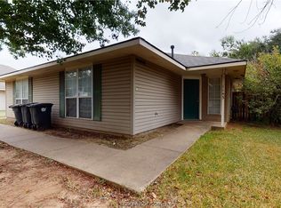 1143 Oney Hervey Dr, College Station, TX 77840