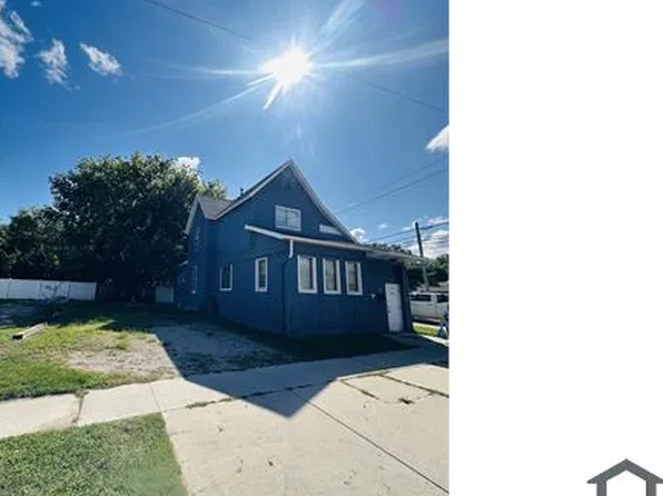 2016 10th St #2, Pt Huron, MI 48060