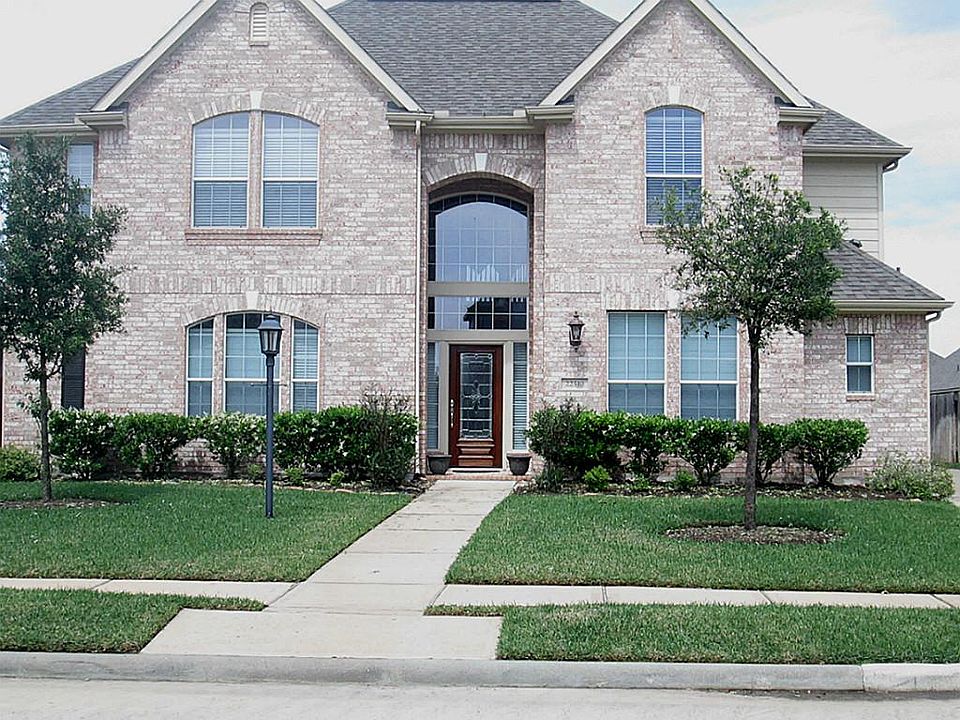 1st image of 22510 Two Lakes Dr