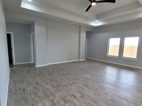 5th image of 4814 Heather Lynn Ct