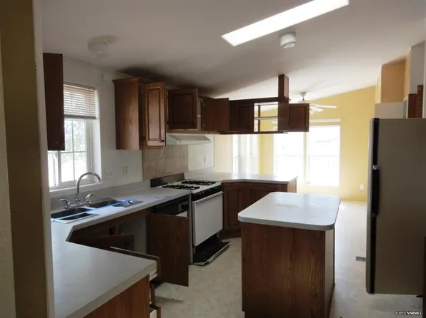 4025 Topaz Ranch Dr, Wellington, NV 89444