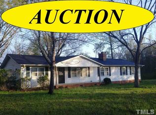 2038 Henry Oldham Rd, Goldston, NC 27252