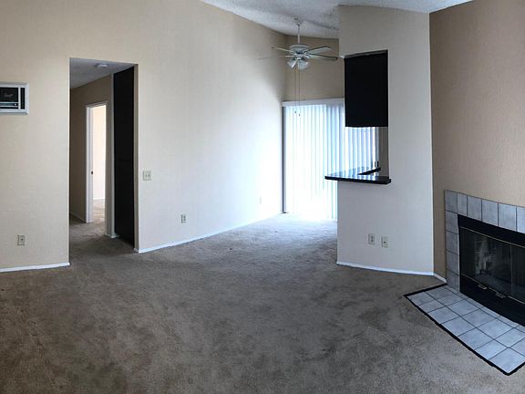Living room with Fireplace