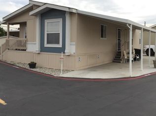 14 Spruce Via, Anaheim, CA 92801